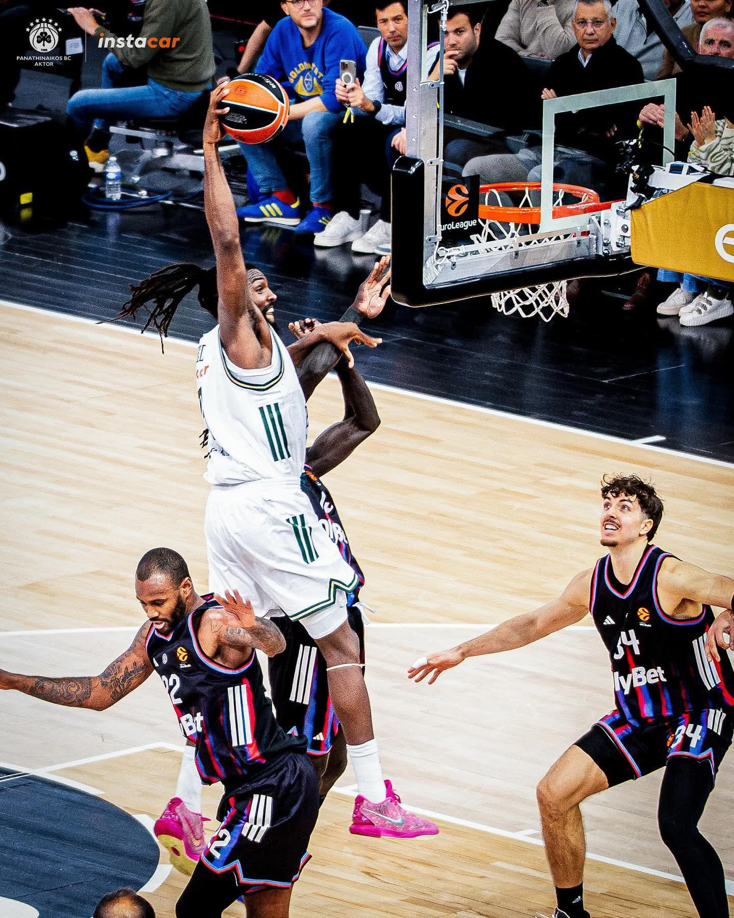 Izvor: https://www.facebook.com/paobcgr/photos